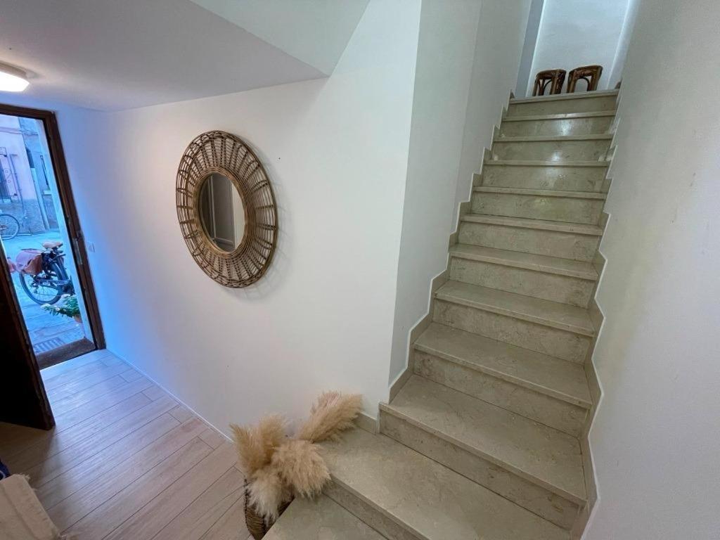 Casa Vacanze Giorgetta Palazzina Privata Di Due Piani 키오자 외부 사진
